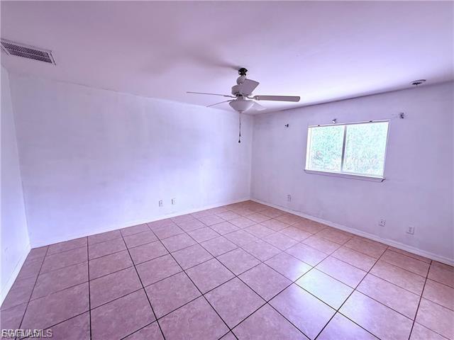 1221-1223 E 12th St Property Photo 10