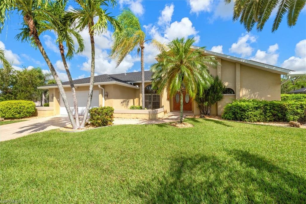 7669 Eagles Flight Ln Property Photo 4