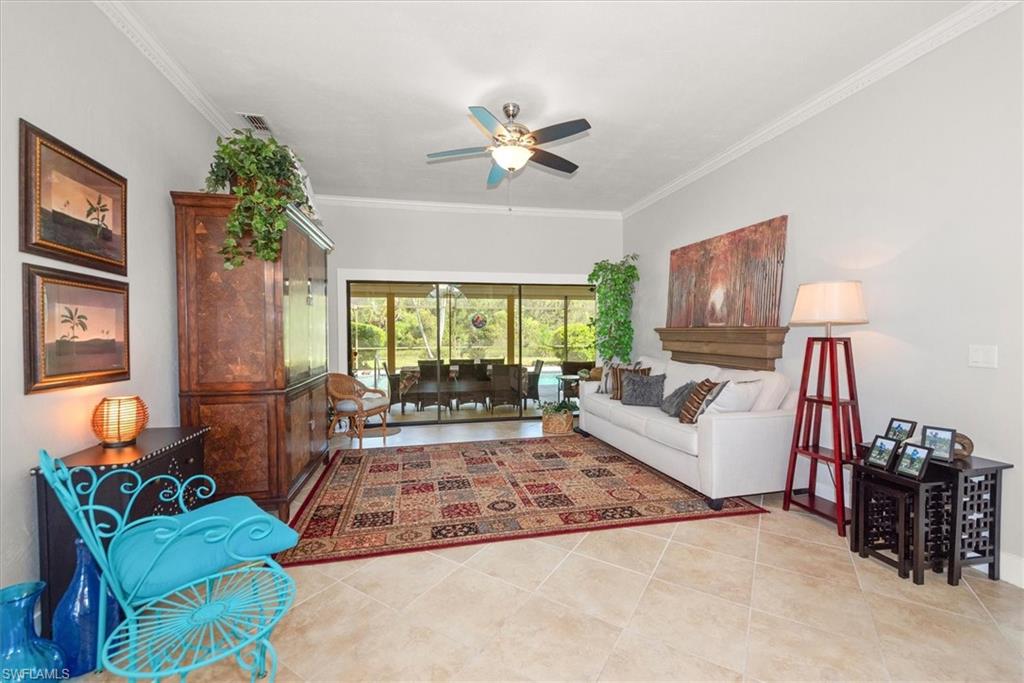 7669 Eagles Flight Ln Property Photo 5