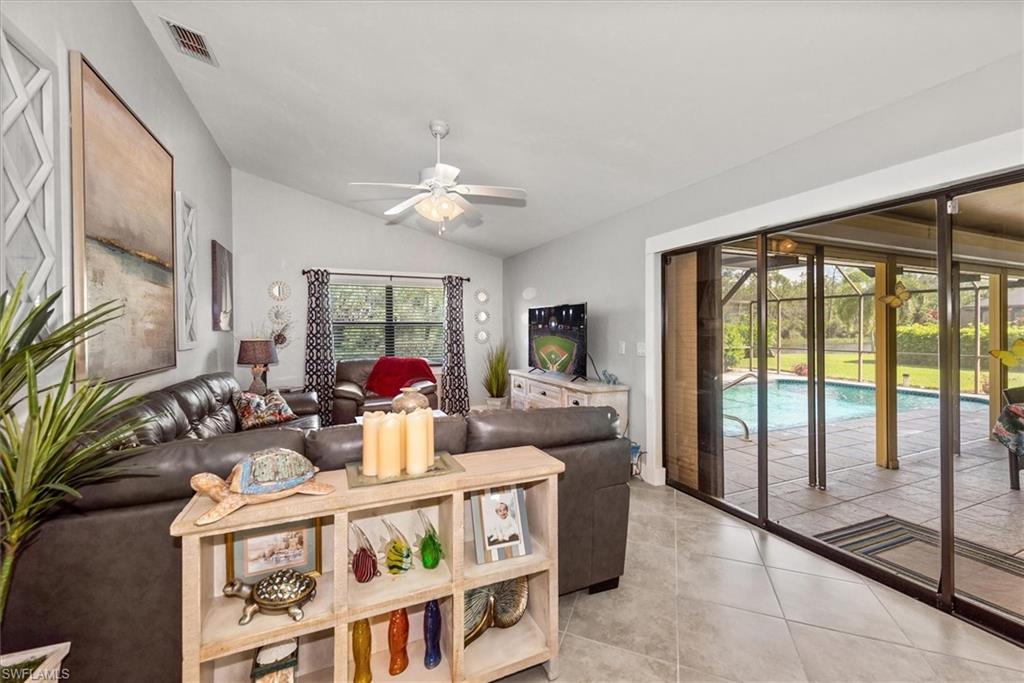 7669 Eagles Flight Ln Property Photo 11