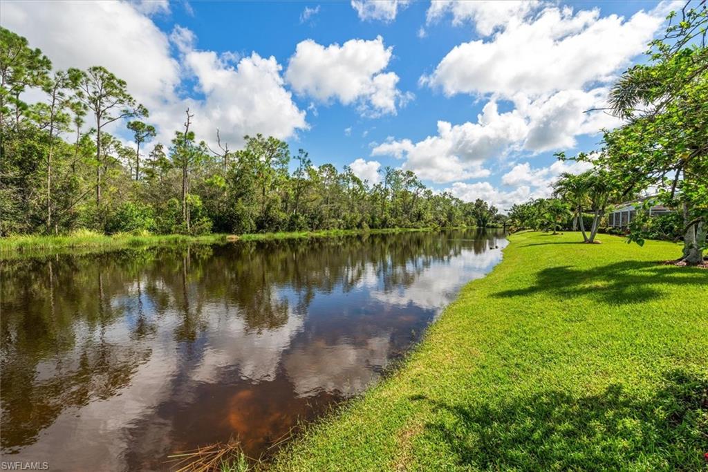 7669 Eagles Flight Ln Property Photo 28