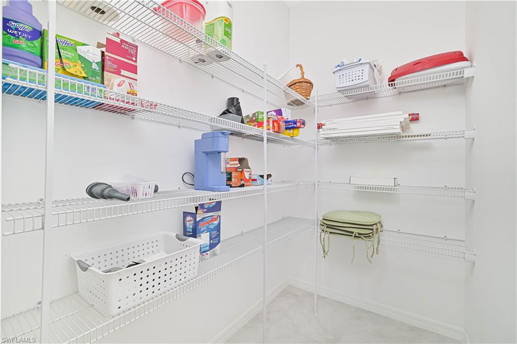 2172 Summersweet Dr Property Photo 10