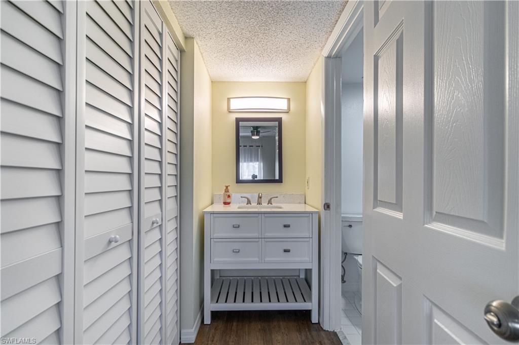 7410 Lake Breeze Dr 203 Property Photo 10