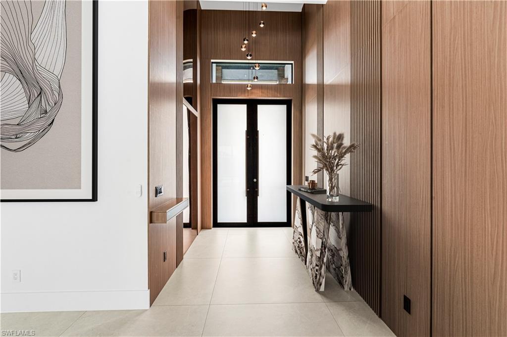 105 Sw 33rd Pl Property Photo 6