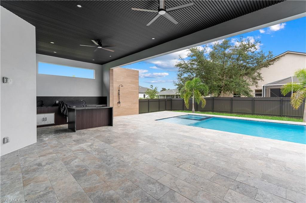 105 Sw 33rd Pl Property Photo 31