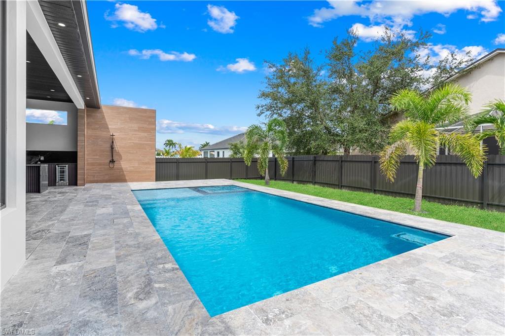 105 Sw 33rd Pl Property Photo 33