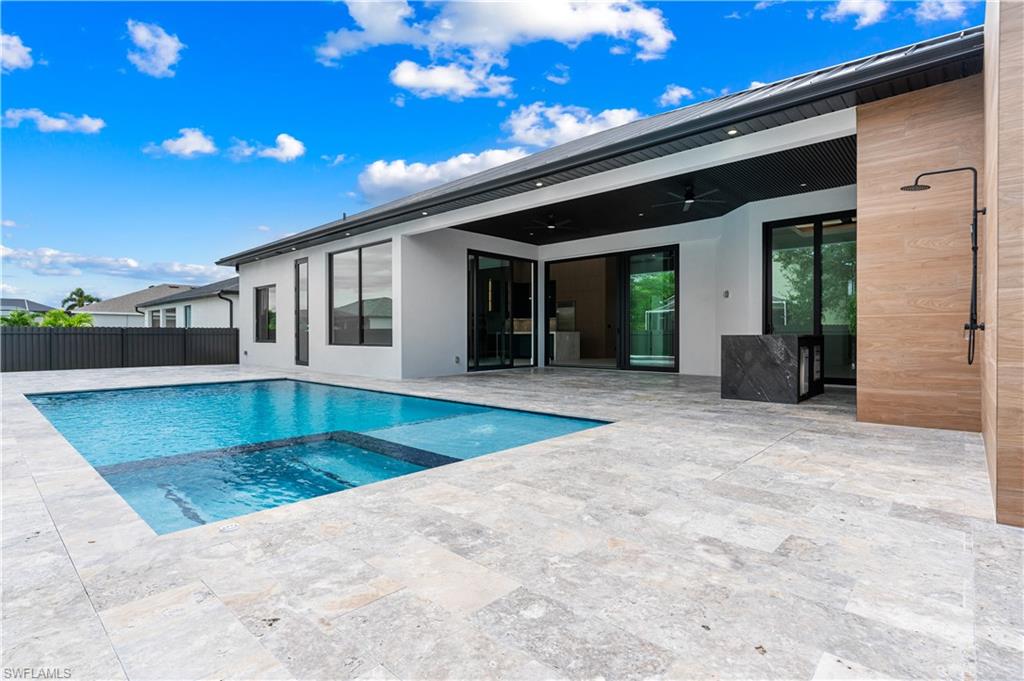 105 Sw 33rd Pl Property Photo 44