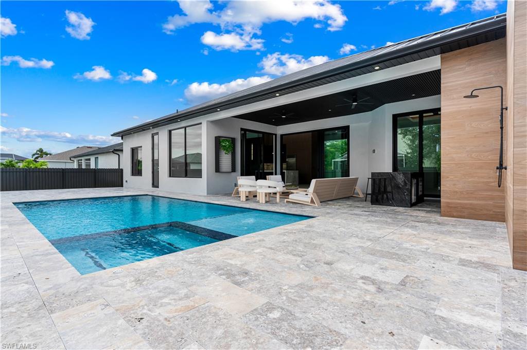 105 Sw 33rd Pl Property Photo 48