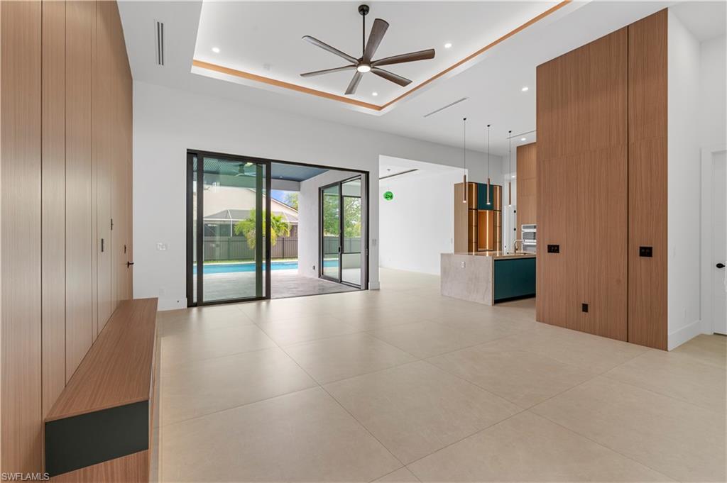 105 Sw 33rd Pl Property Photo 49