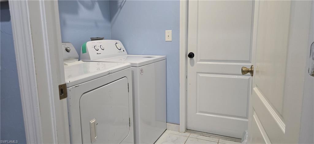 2900 Nw 19th Pl Property Photo 11