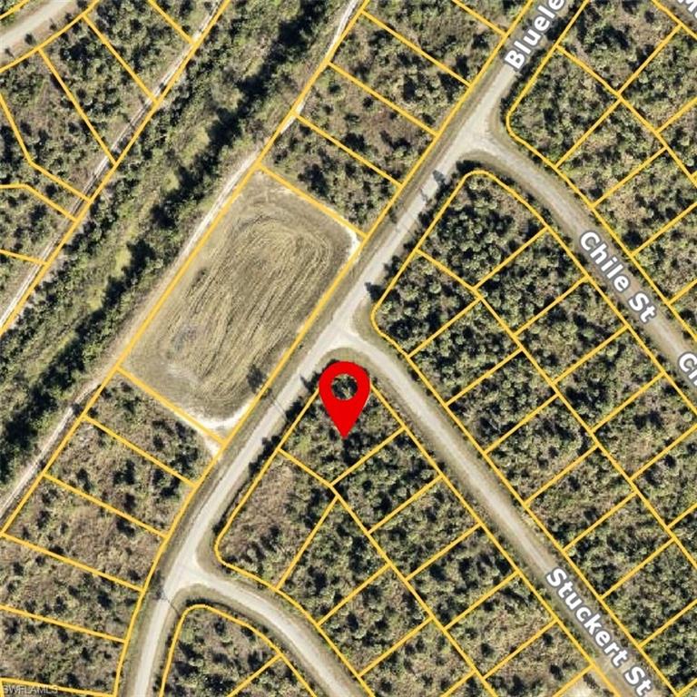 Lot 12 Stuckert St Property Photo 4
