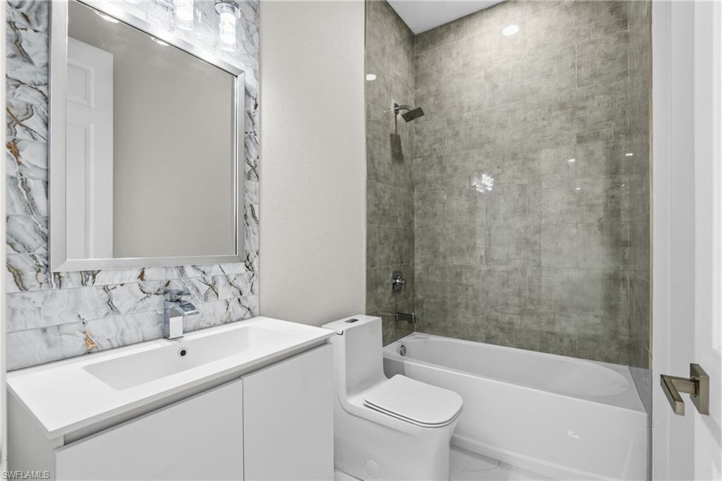 2100 Nw 21st St Property Photo 18