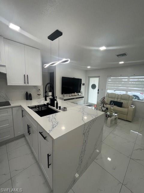 198 E Browning Dr Property Photo 1