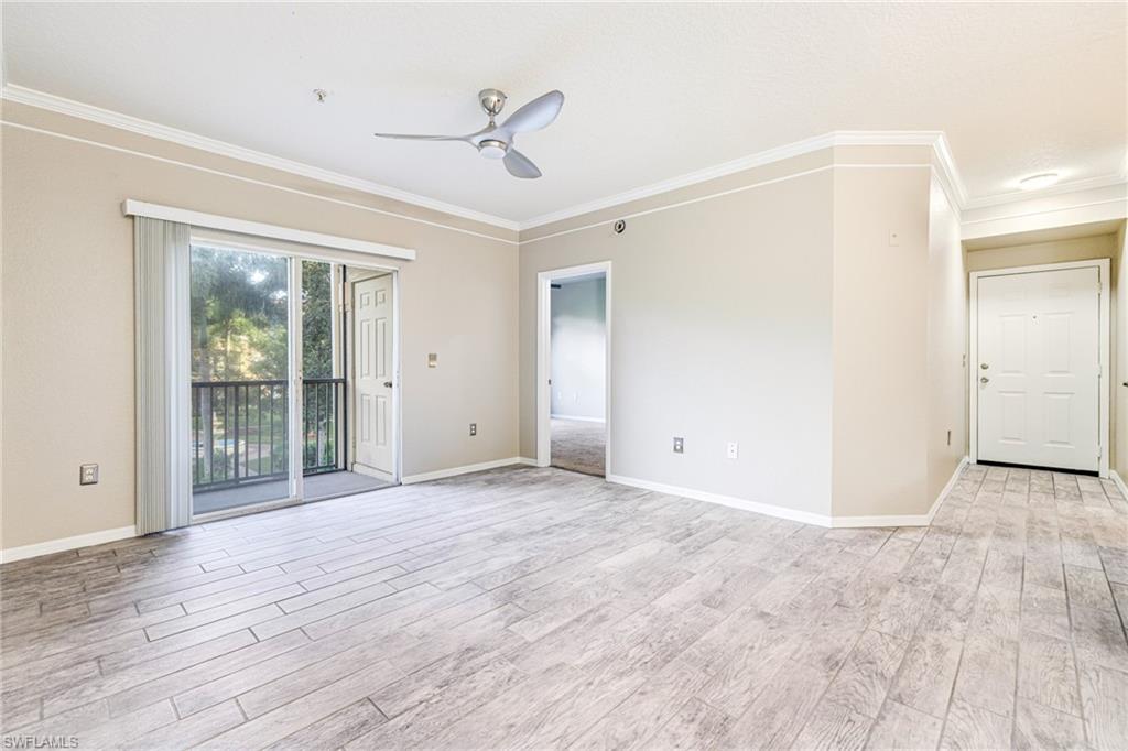 11561 Villa Grand # 716 Property Photo 8