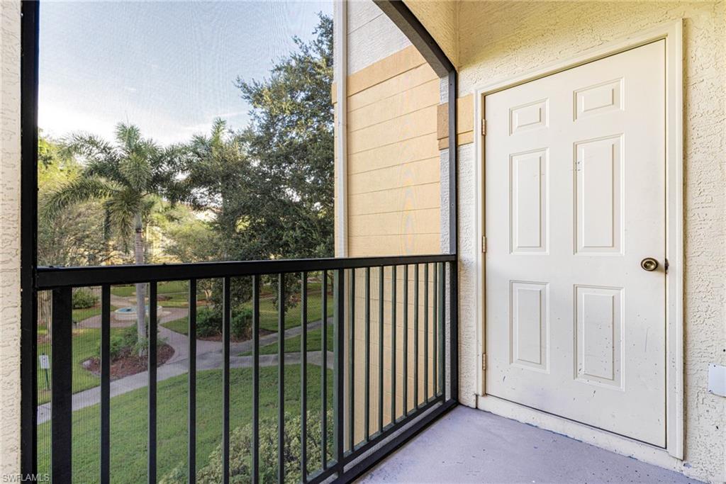 11561 Villa Grand # 716 Property Photo 17