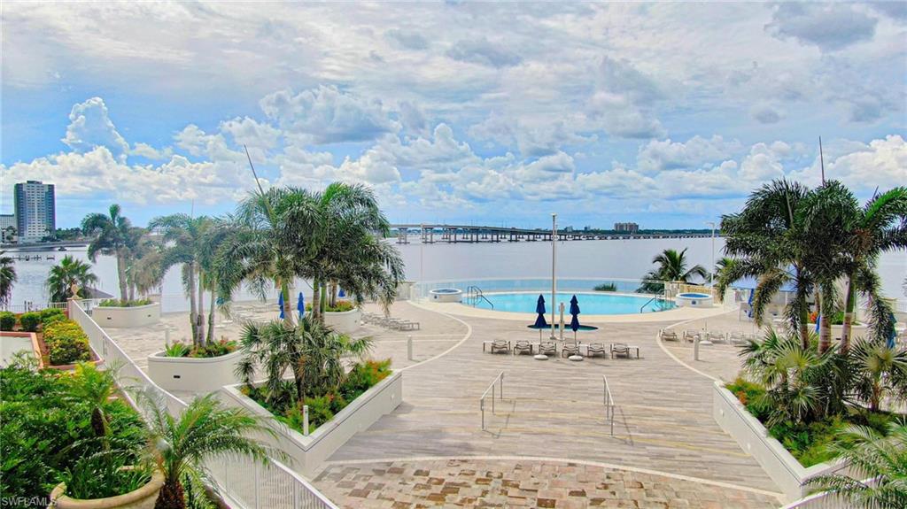 2743 1st St # 406 Property Photo 18