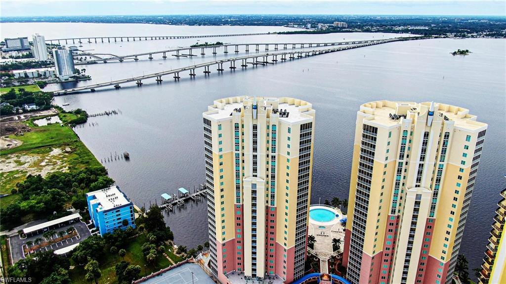 2743 1st St # 406 Property Photo 20