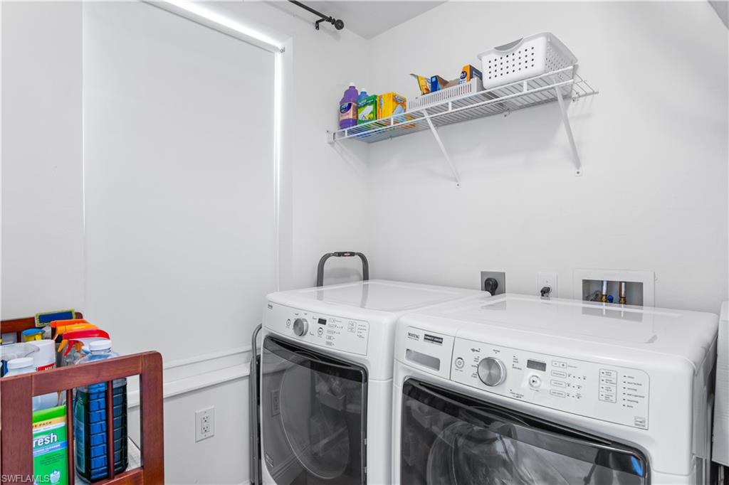 2743 1st St # 406 Property Photo 30