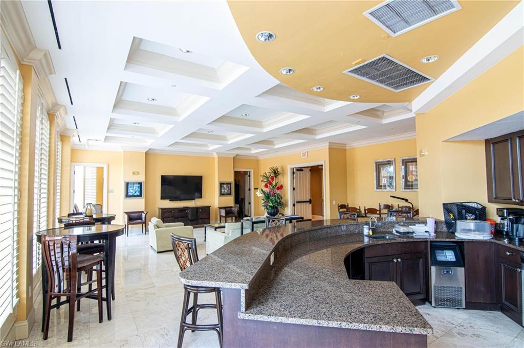 2743 1st St # 406 Property Photo 46