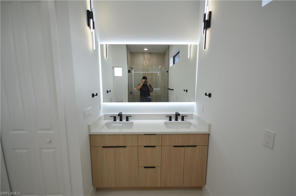 1806 S Meador Ct Property Photo 38