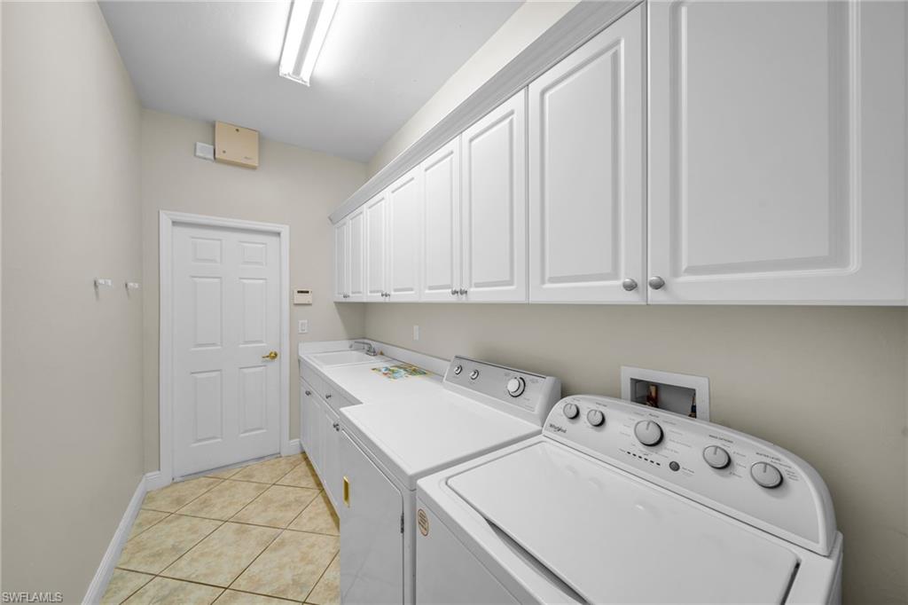 621 Nw 37th Ave Property Photo 12
