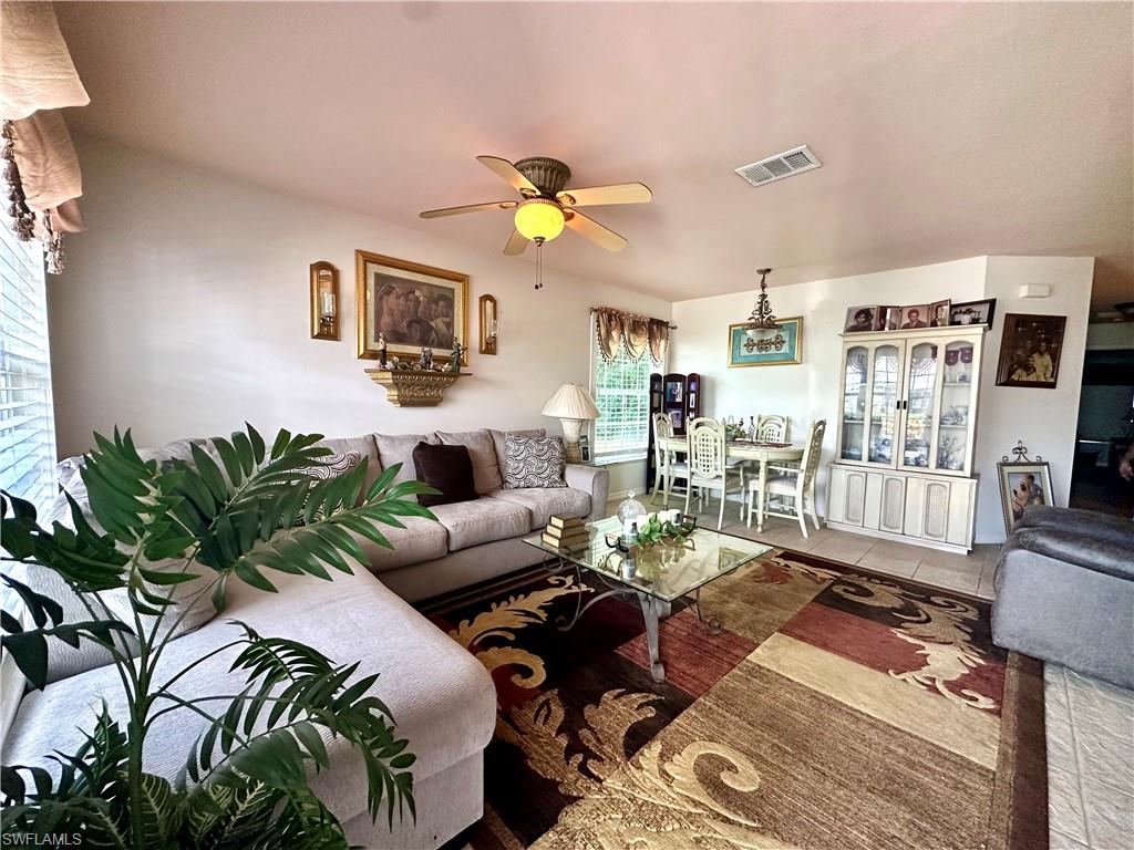 10635 Windsmont Ct Property Photo 9