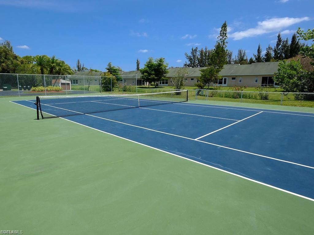 16881 Davis Rd # 414 Property Photo 5