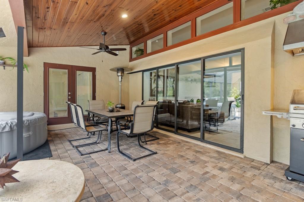 7090 Hendry Creek Dr Property Photo 36