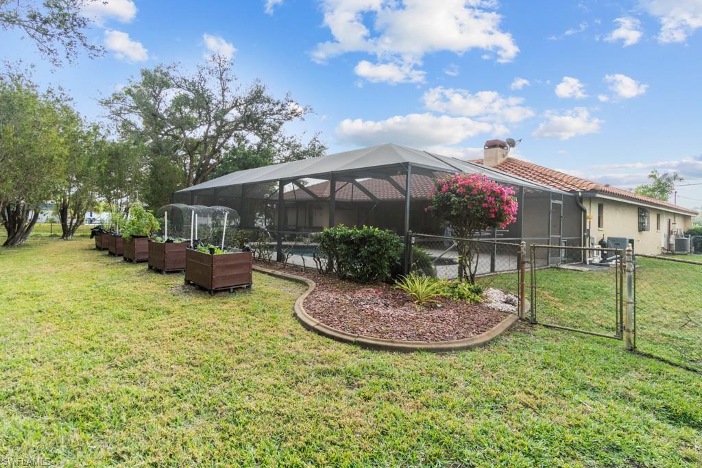 7090 Hendry Creek Dr Property Photo 45