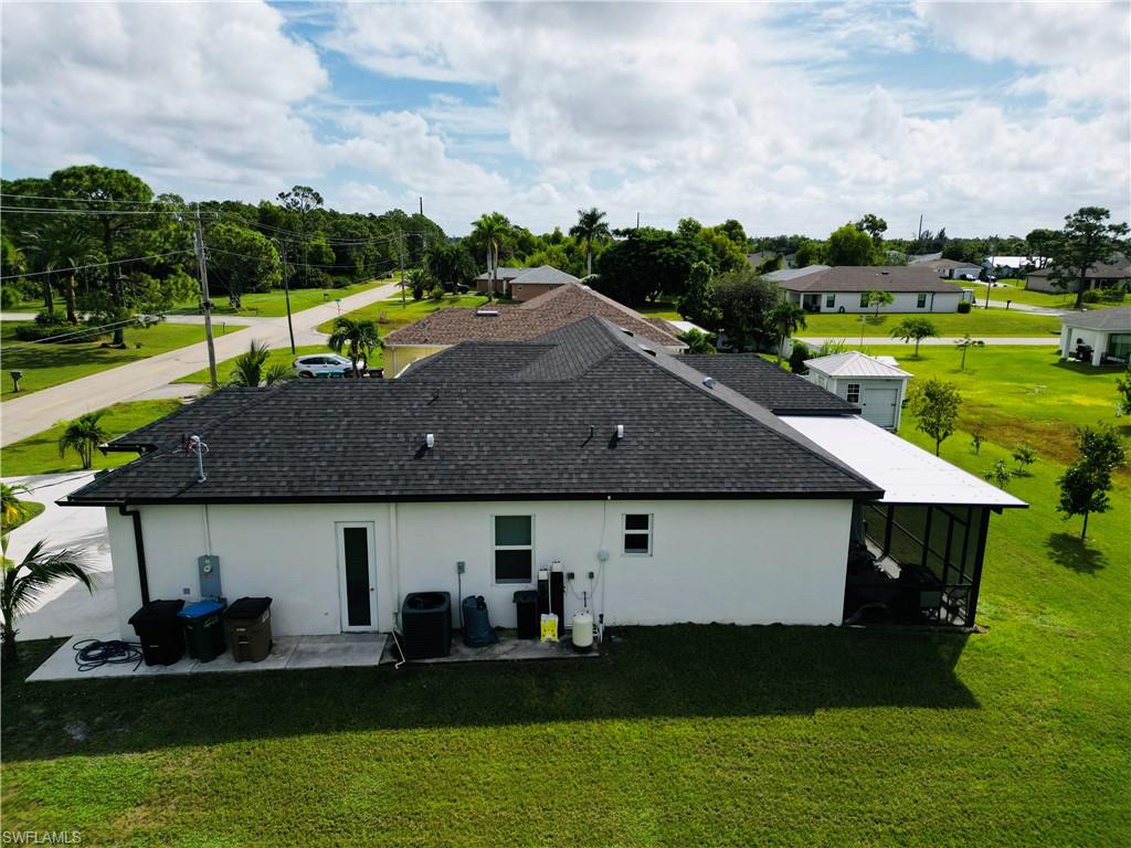 528 Jacaranda Pkwy E Property Photo 3