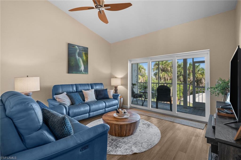 12170 Siesta Dr Property Photo 8