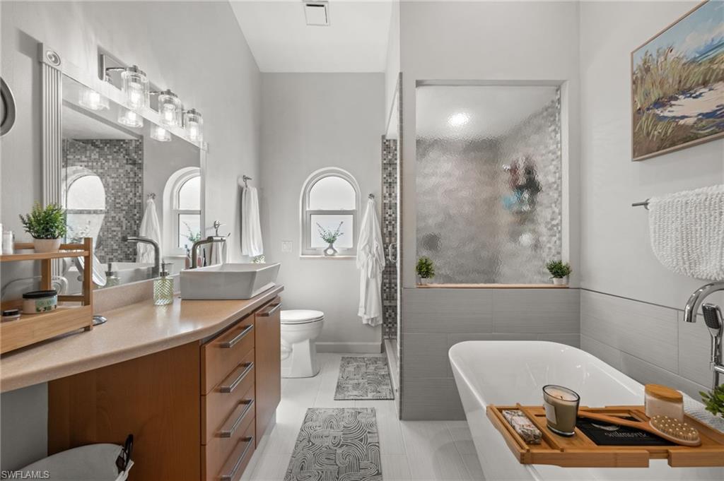 12170 Siesta Dr Property Photo 13