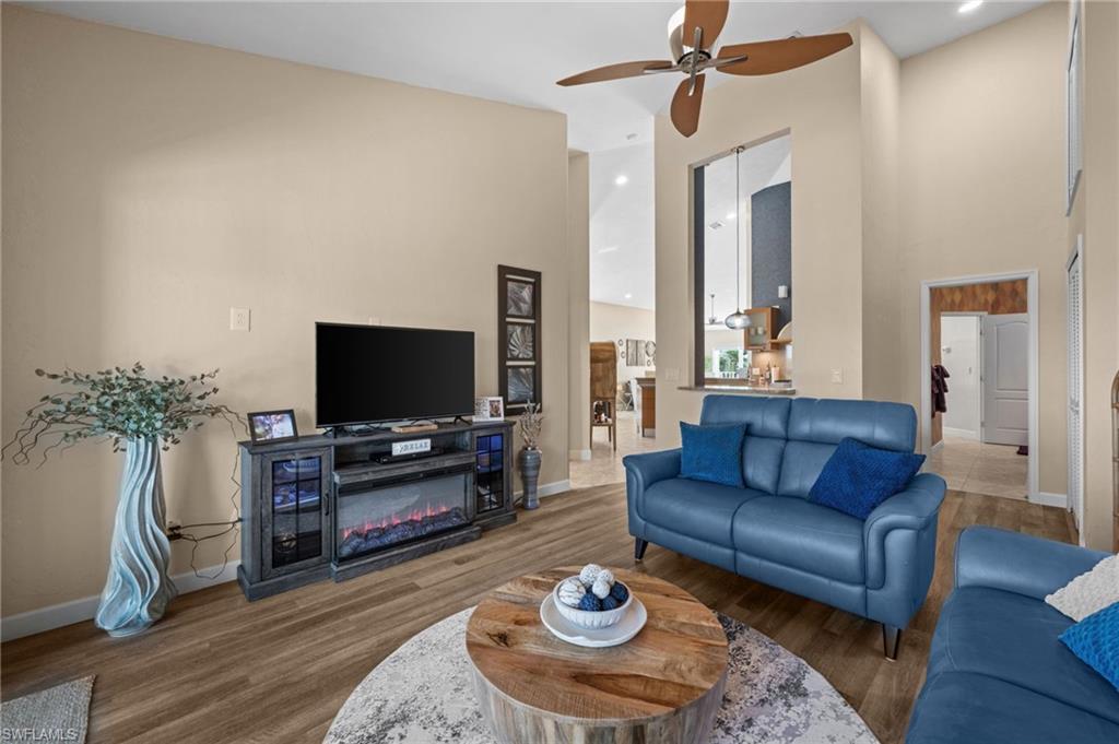 12170 Siesta Dr Property Photo 16