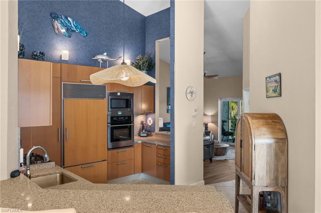 12170 Siesta Dr Property Photo 19