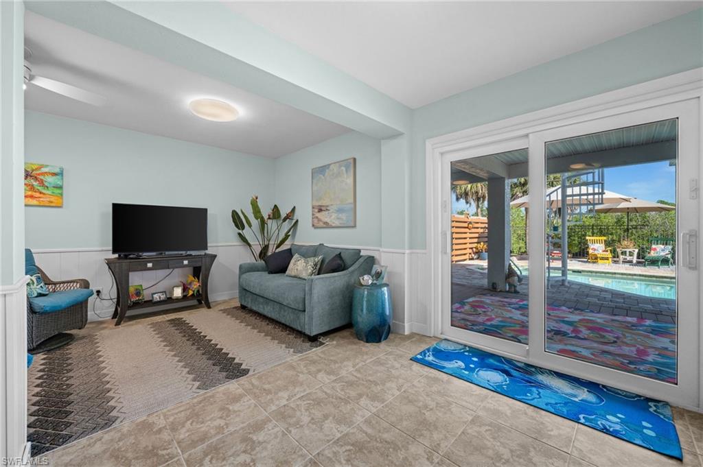 12170 Siesta Dr Property Photo 36