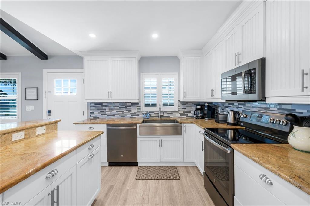 26460 Hickory Blvd Property Photo 14