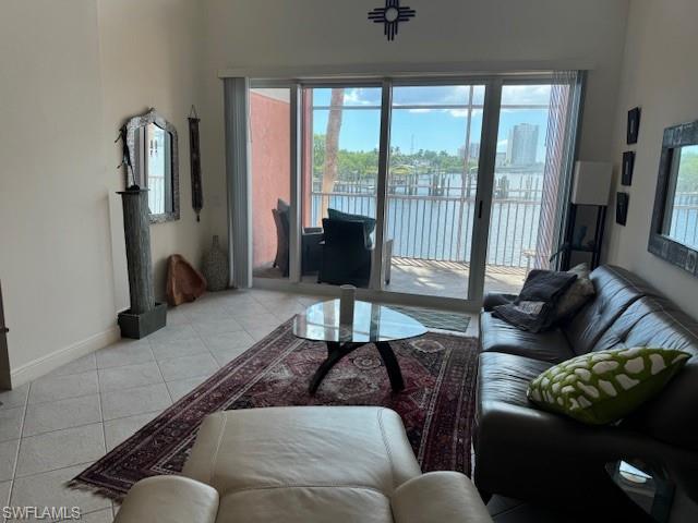 2743 1st St # 104 Property Photo 9