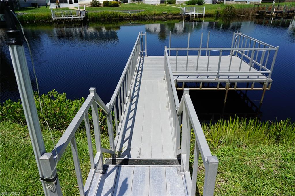 106 Martinique Rd Property Photo 8