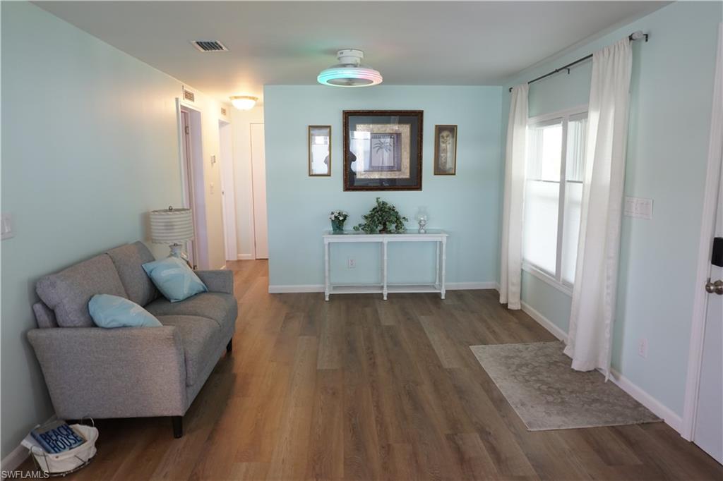 106 Martinique Rd Property Photo 11