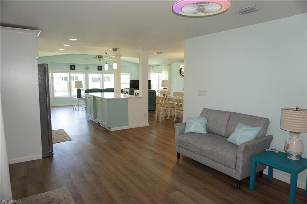 106 Martinique Rd Property Photo 12