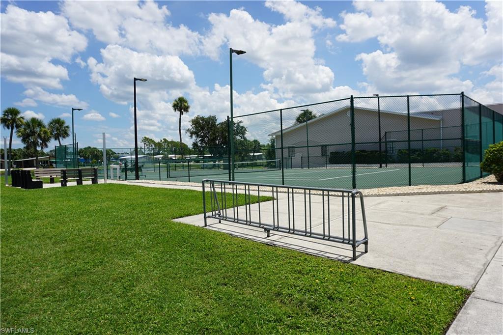 106 Martinique Rd Property Photo 32