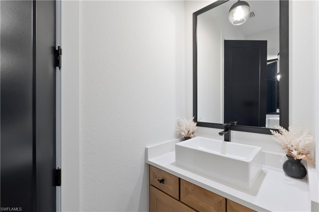 4218 Sw 17th Ave Property Photo 25