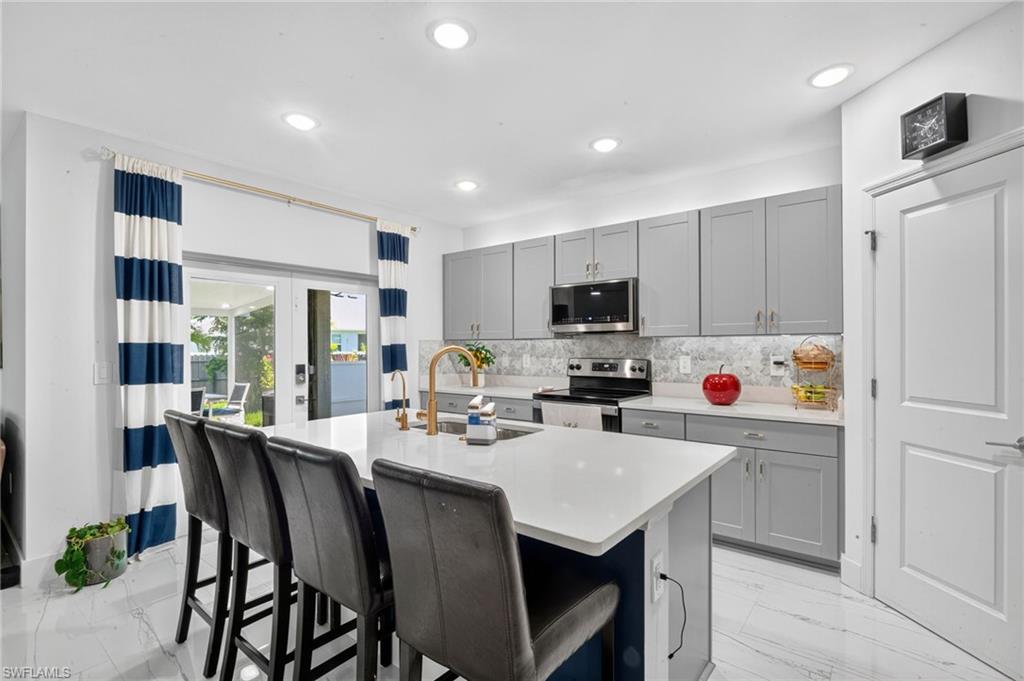 317 Sw 26th Ave Property Photo 10