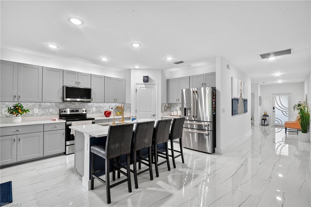 317 Sw 26th Ave Property Photo 11