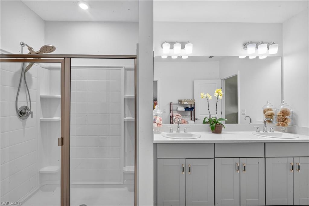 317 Sw 26th Ave Property Photo 22