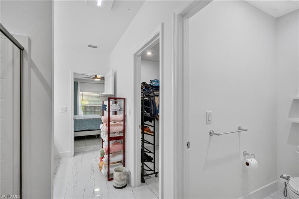 317 Sw 26th Ave Property Photo 23