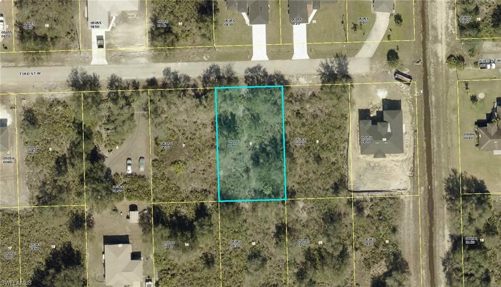 2605 73rd St W Property Photo 2