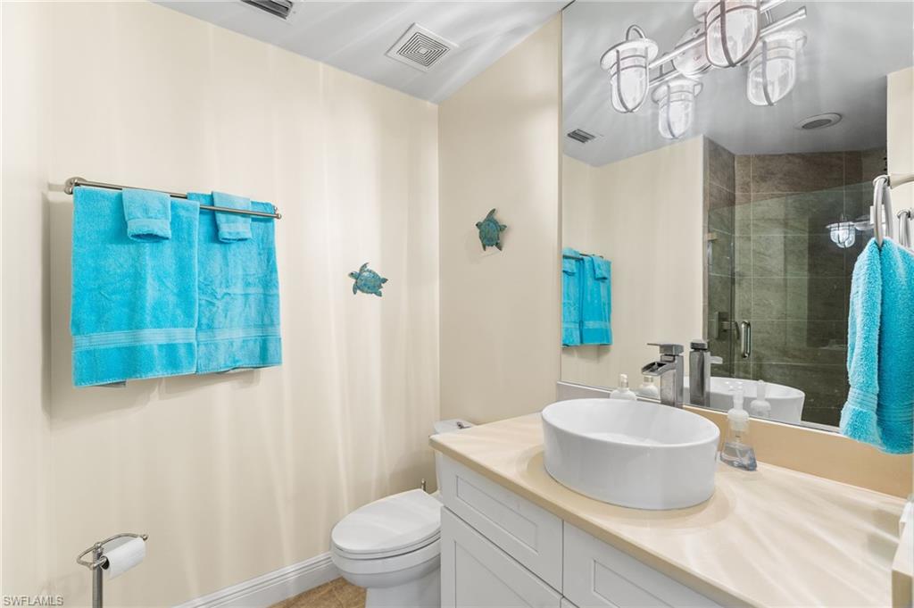 4198 Bay Beach Ln 126 Property Photo 35