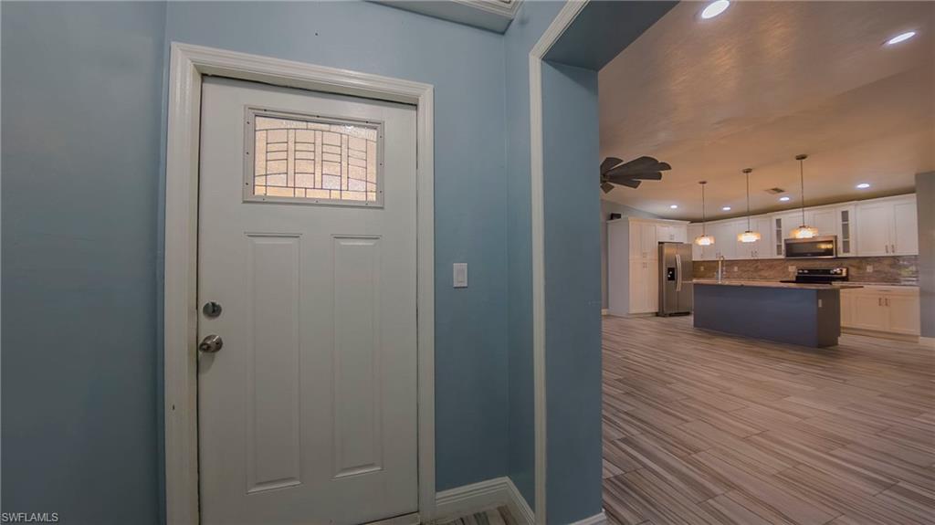 15 Willow St Property Photo 17