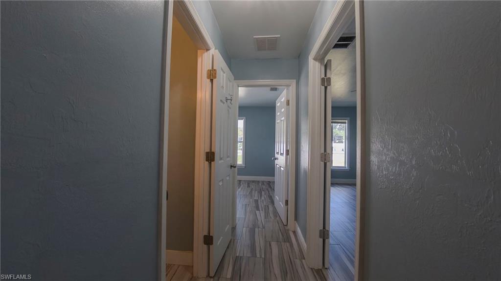 15 Willow St Property Photo 24